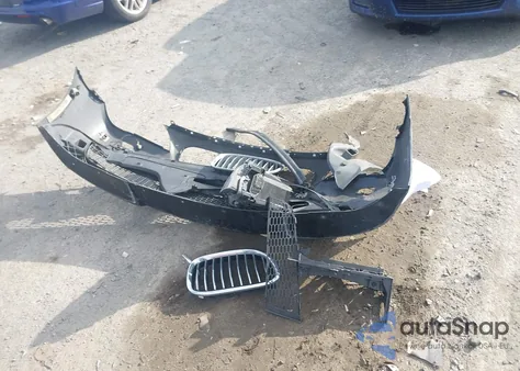 2015 BMW 750Li xDrive z USA, uszkodzony, nr VIN WBAYF8C5XFD655059